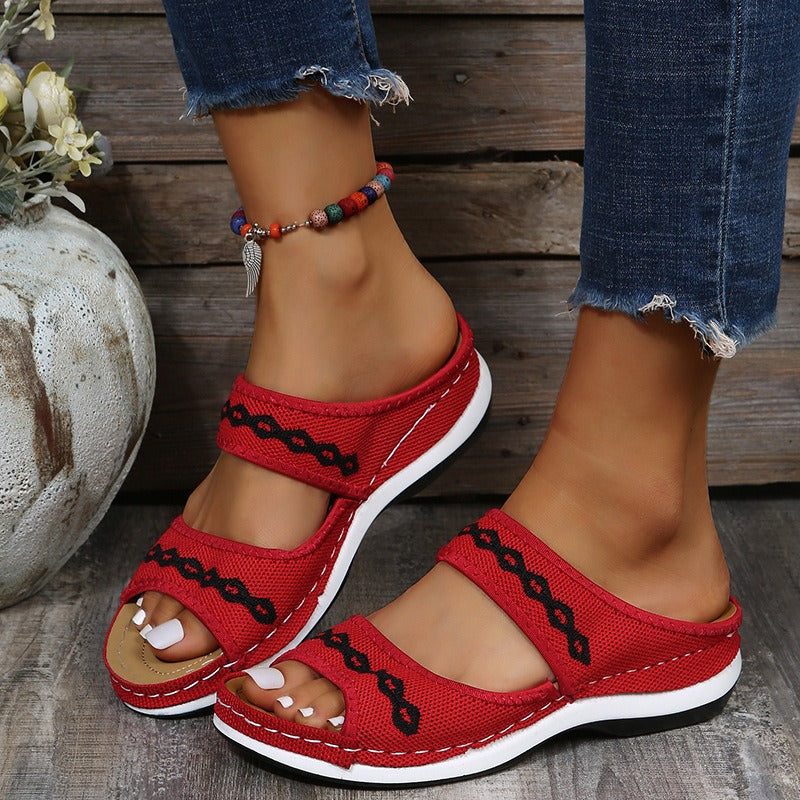 Sandals Size women's flying woven sandals with thick soles