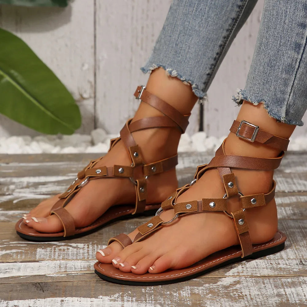 Sandals Studded Toe Loop Flat Sandals