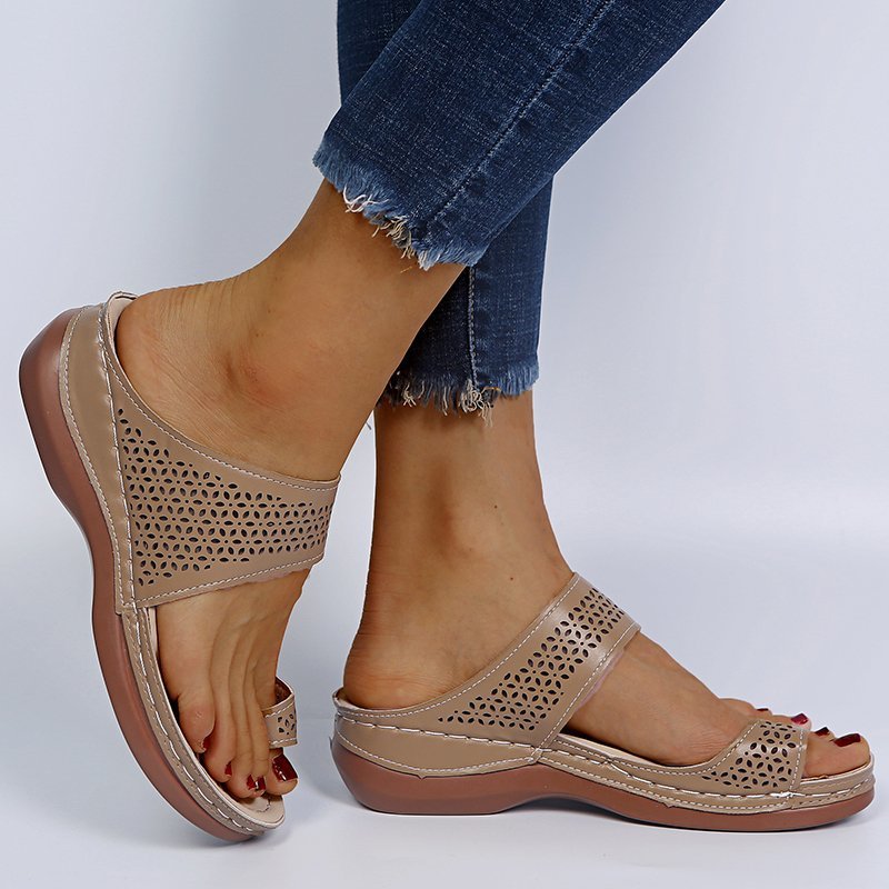Plus Size Women's Shoes Vintage Bohemia Style Hollow Wedge Sandals Women's Thong Sandals